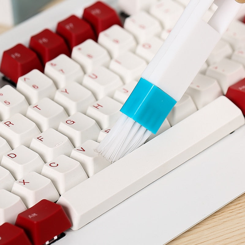 Multifunction computer window cleaning brush